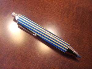 Artist Sketch Pencil in Spectraply "Fighting Irish" from William-Woodright.